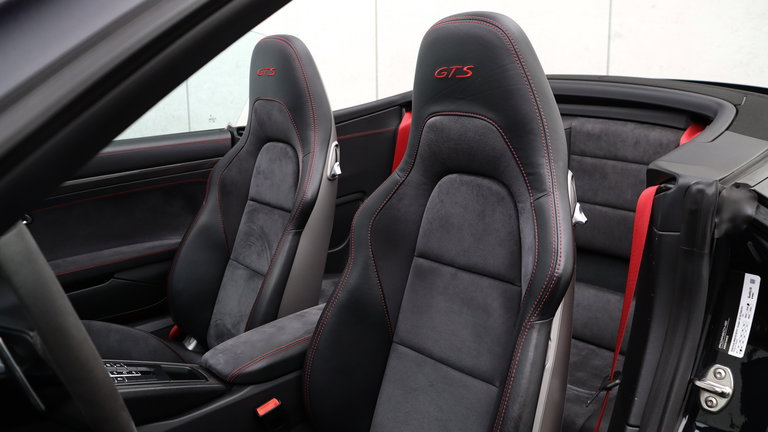 Porsche 991.2 Carrera 4 GTS