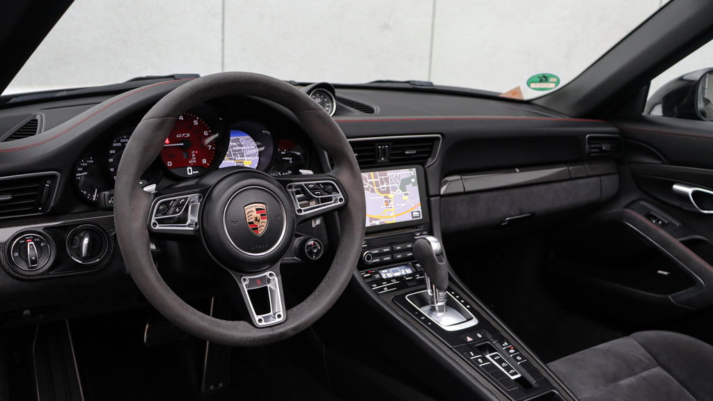 Porsche 991.2 Carrera 4 GTS