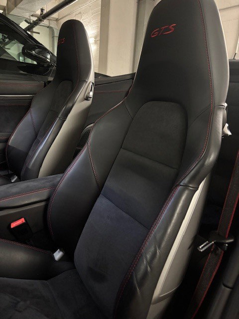 Porsche 991 Carrera 4 GTS