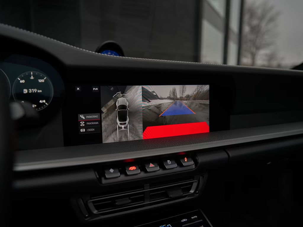 Porsche 992 Carrera 4S