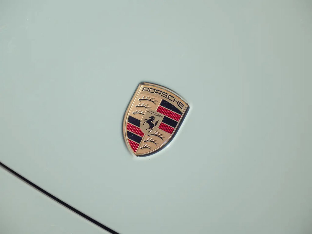 Porsche 992.2 Carrera