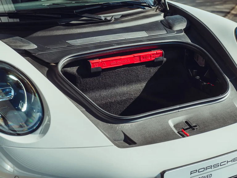 Porsche 992.2 Carrera