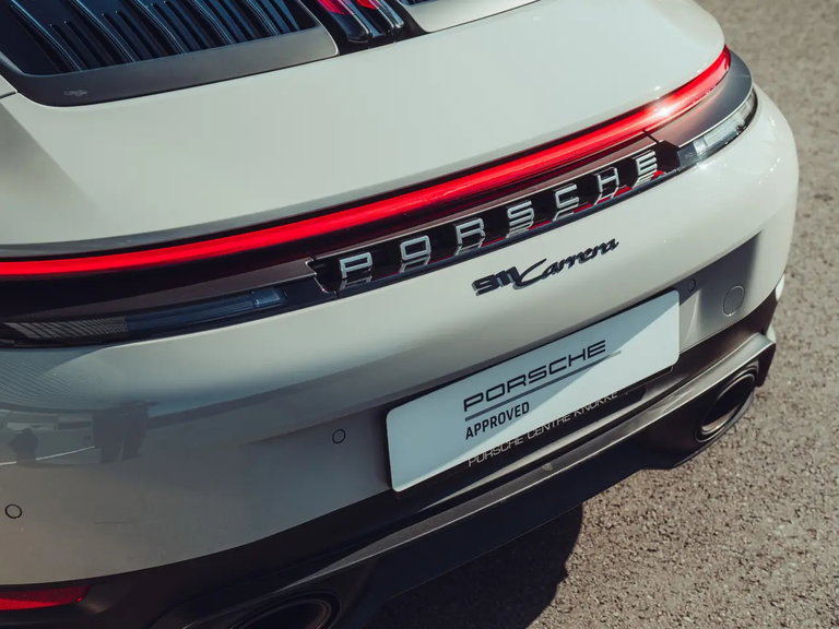 Porsche 992.2 Carrera