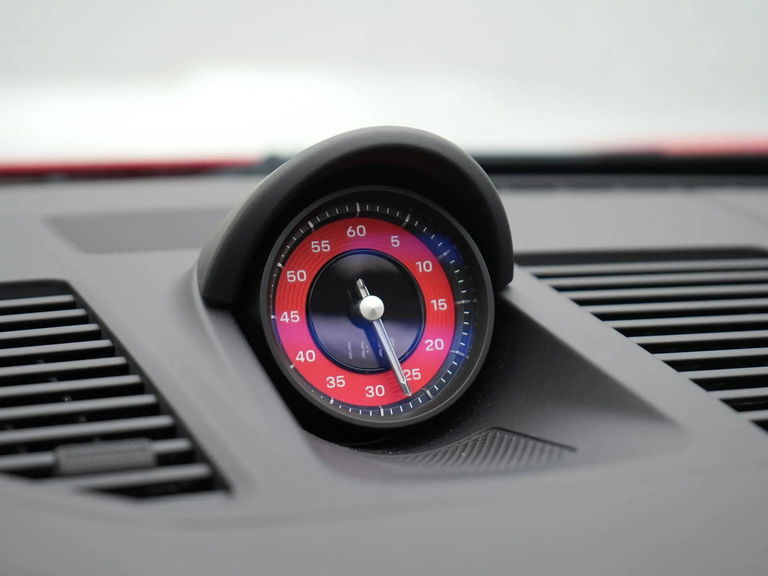 Porsche 992 Carrera GTS