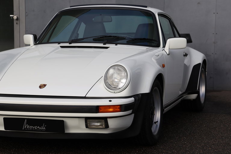 Porsche 911 Turbo 3.3