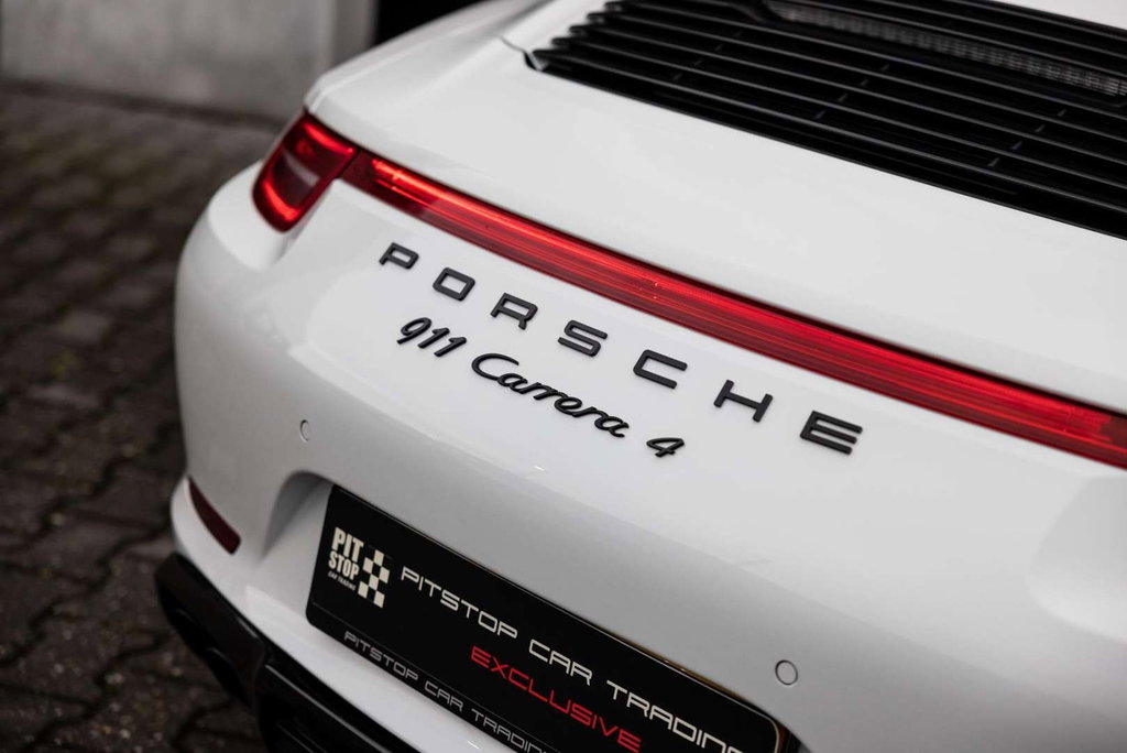Porsche 991 Carrera 4