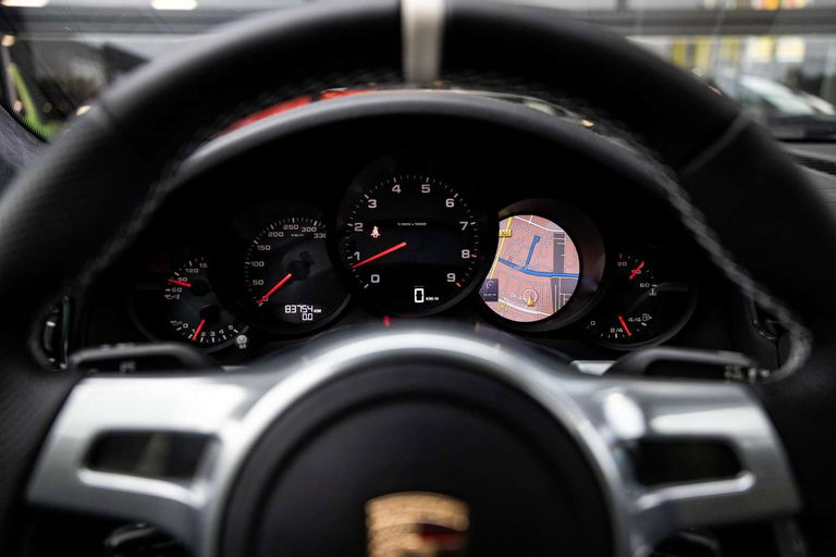 Porsche 991 Carrera 4