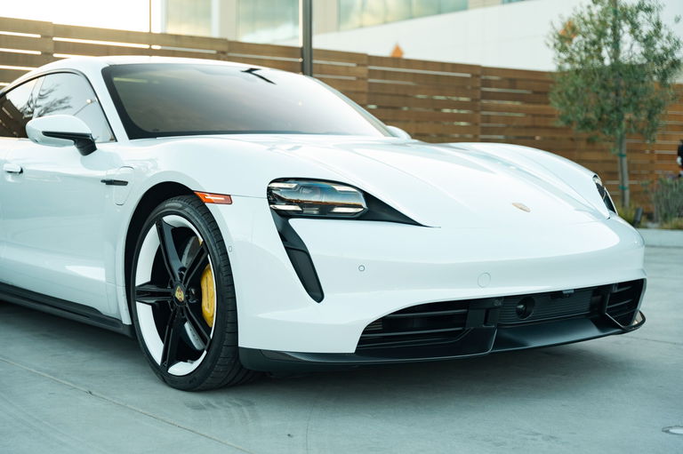 Porsche Taycan Turbo S