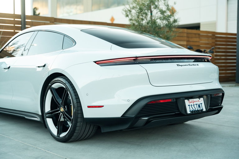 Porsche Taycan Turbo S