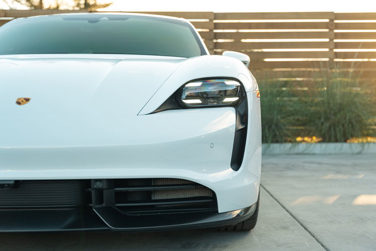 Porsche Taycan Turbo S