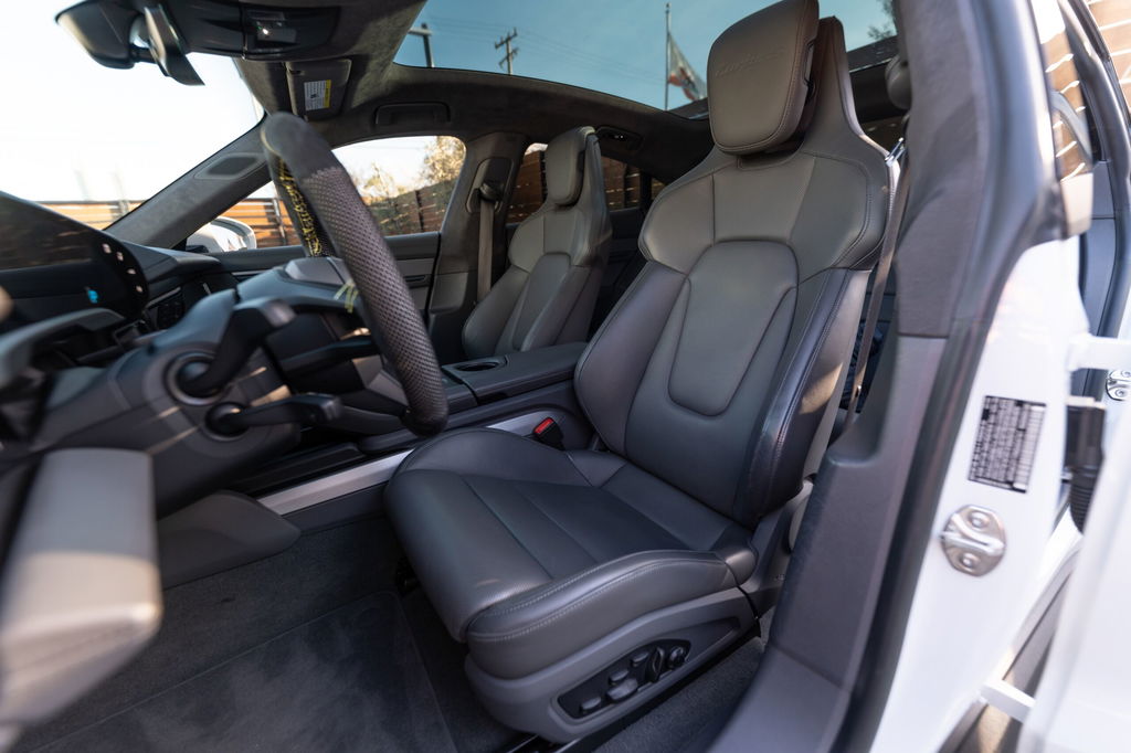 Porsche Taycan Turbo S