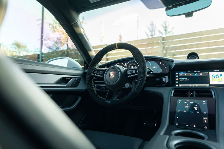 Porsche Taycan Turbo S