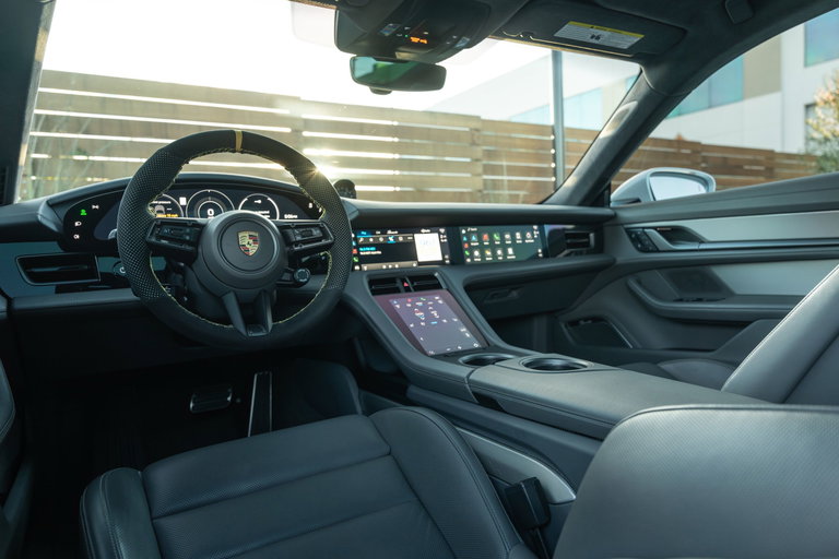 Porsche Taycan Turbo S