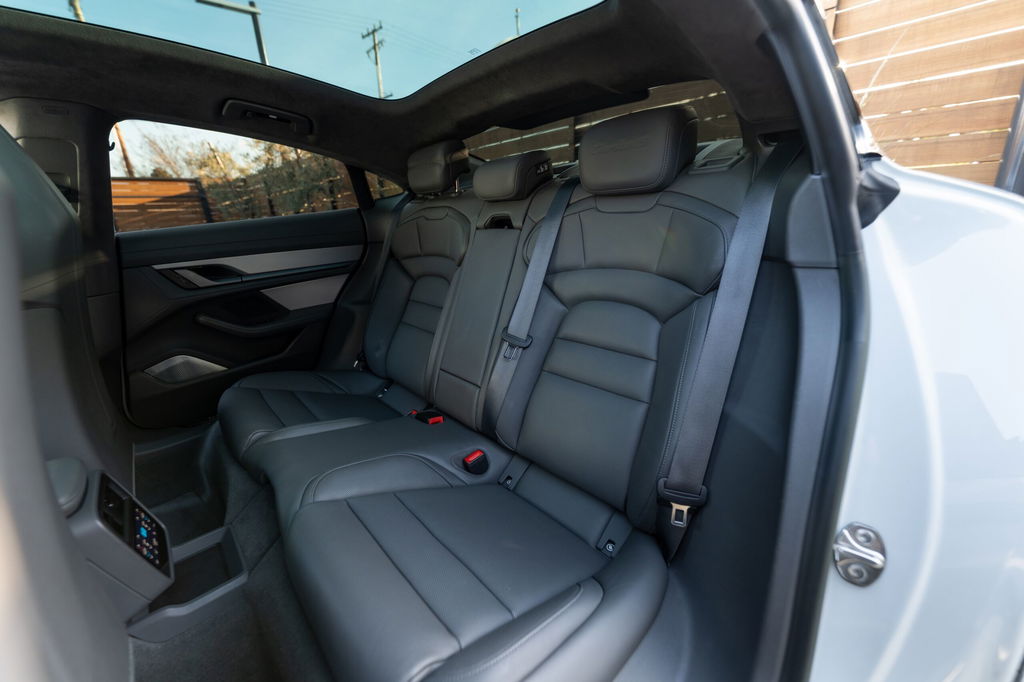 Porsche Taycan Turbo S