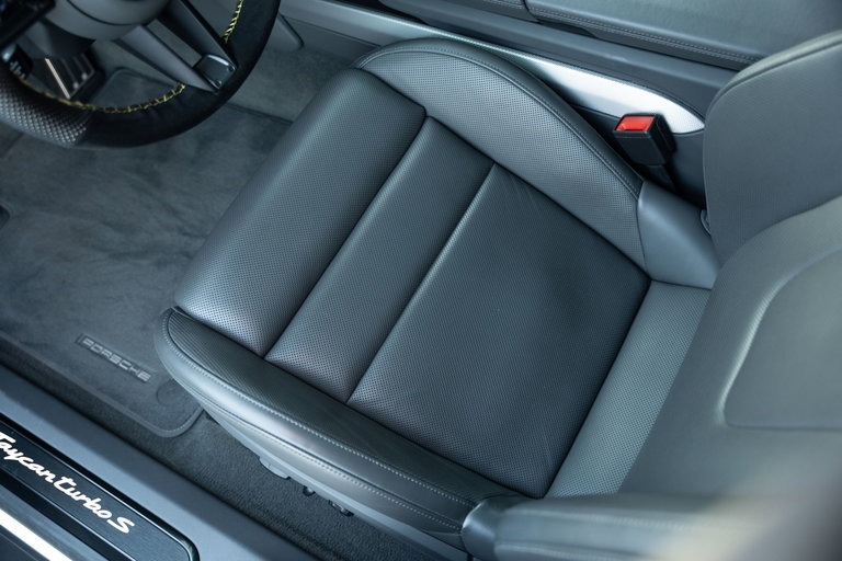 Porsche Taycan Turbo S