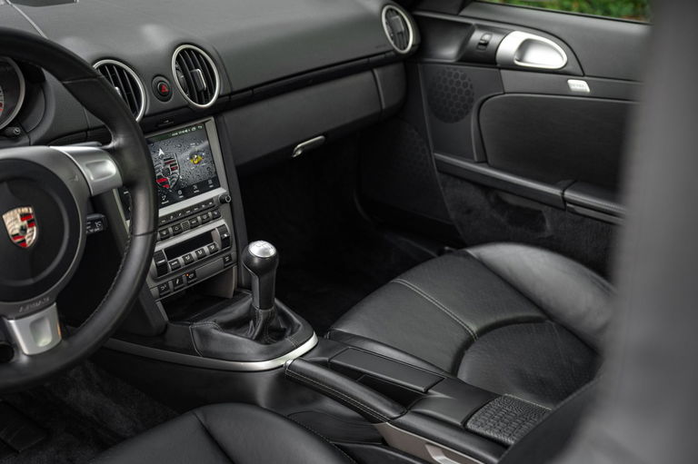 Porsche 987 Cayman S