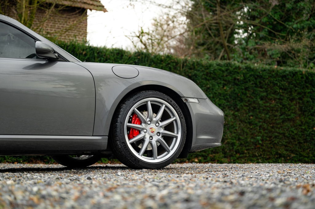 Porsche 987 Cayman S