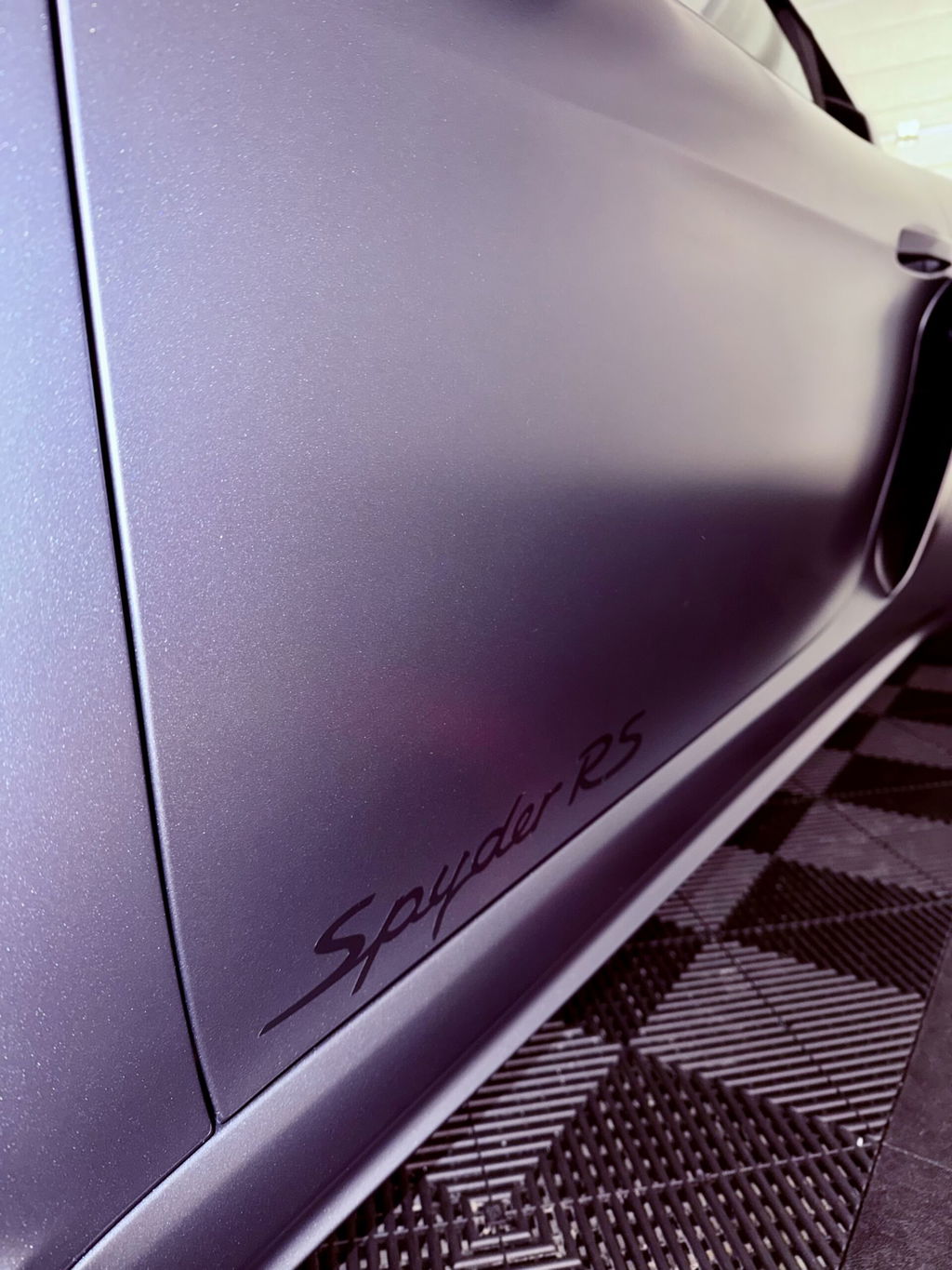 Porsche 718 Spyder RS