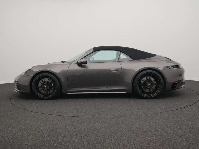Porsche 992 Carrera GTS