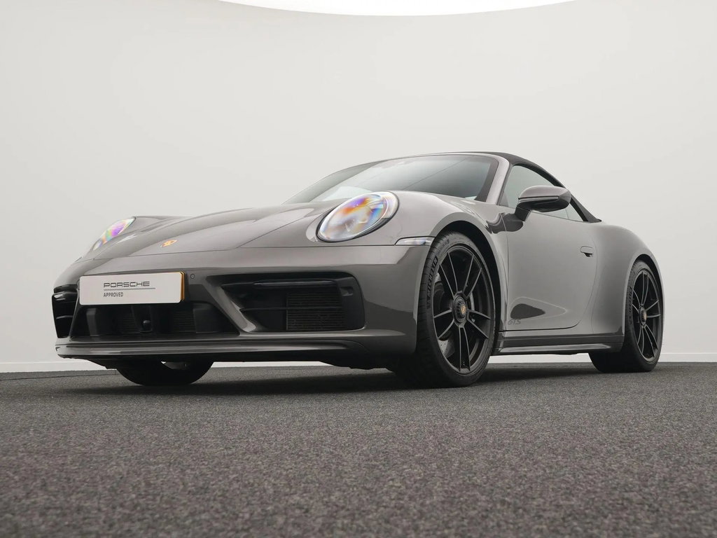 Porsche 992 Carrera GTS