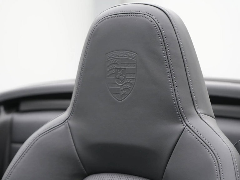 Porsche 992 Carrera GTS