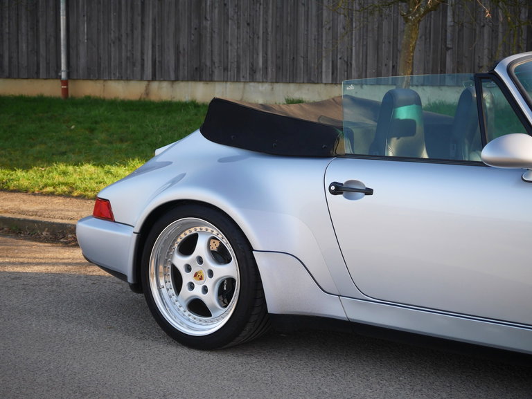 Porsche 964 Carrera 2 Cabrio WTL