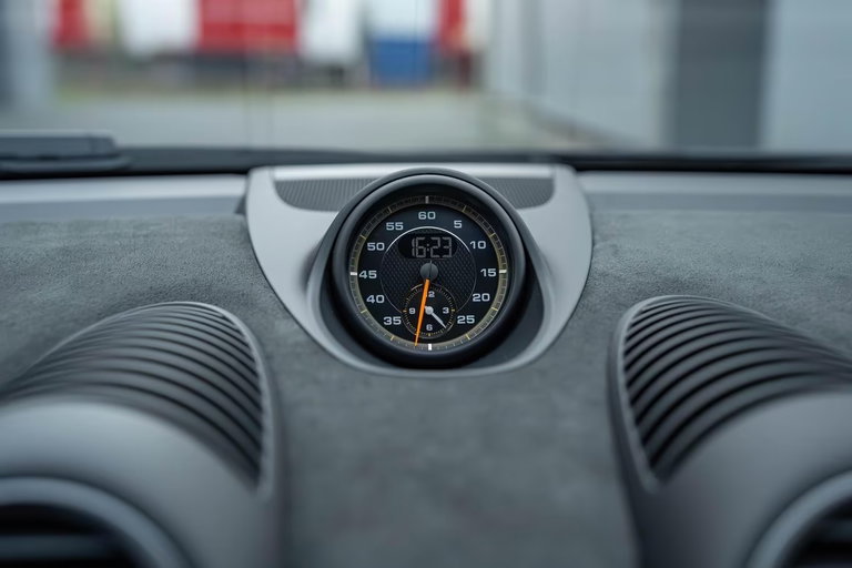 Porsche 718 Cayman GT4 RS