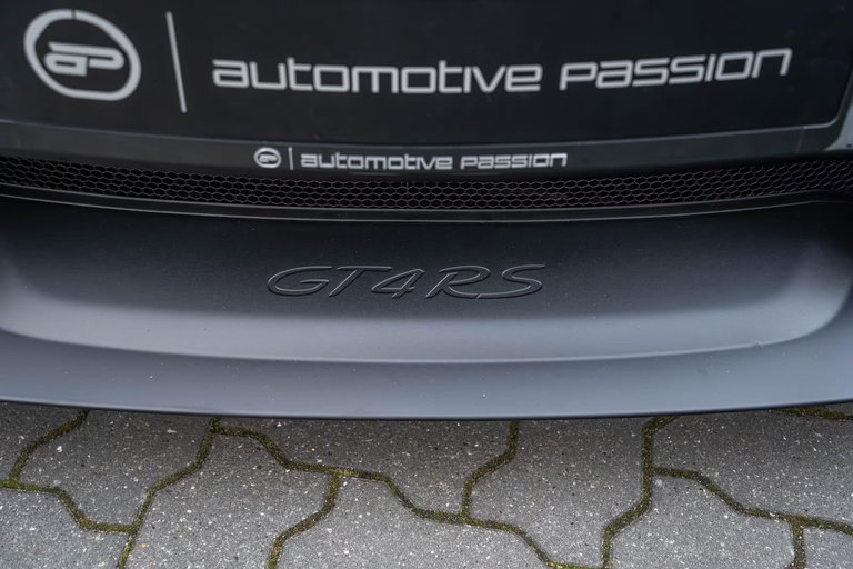 Porsche 718 Cayman GT4 RS