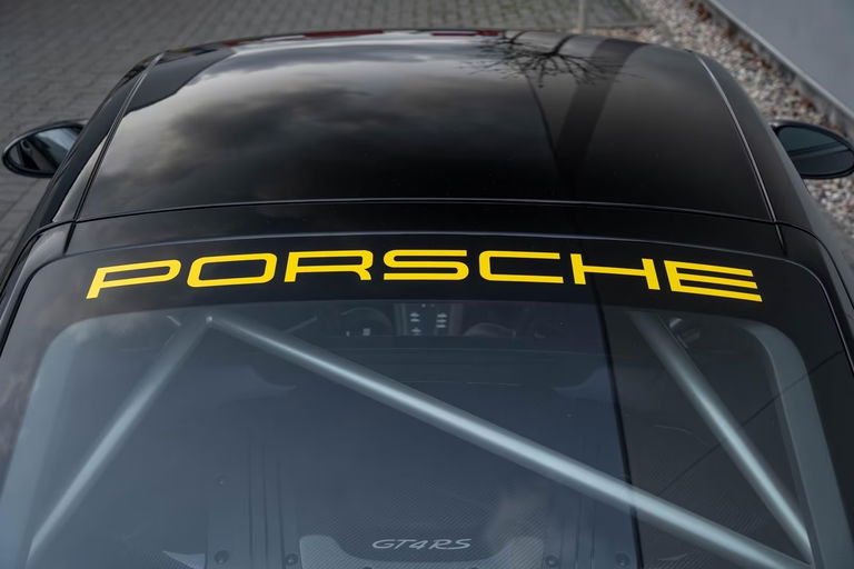 Porsche 718 Cayman GT4 RS