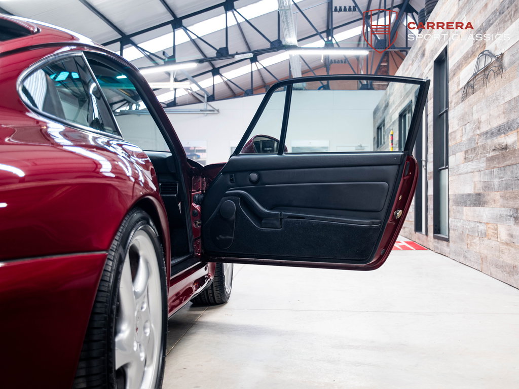Porsche 993 Carrera 4S