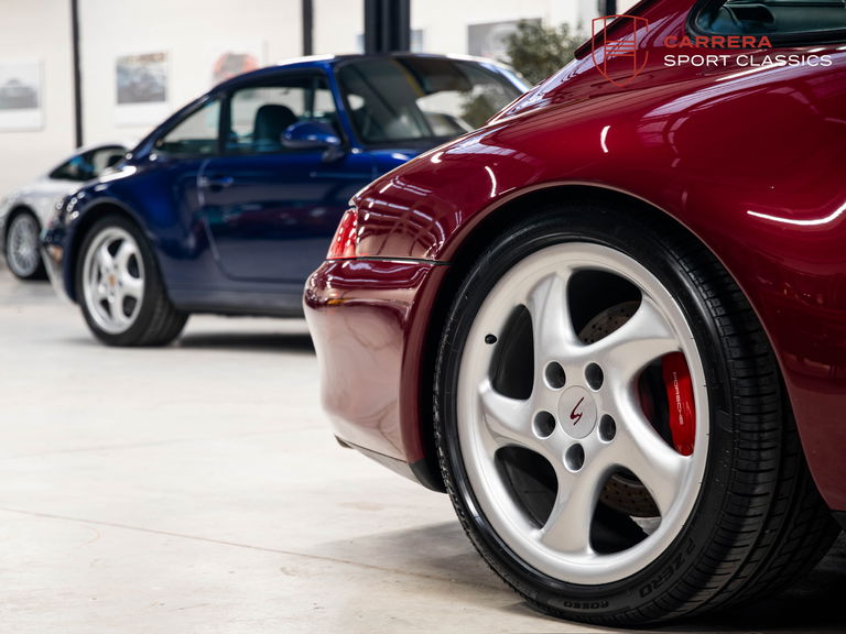 Porsche 993 Carrera 4S