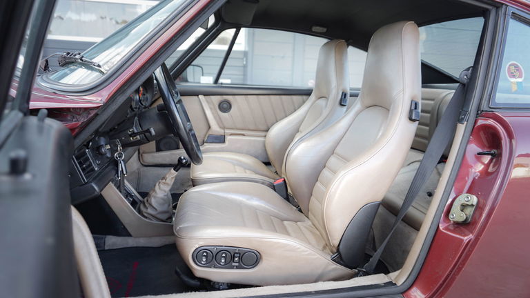 Porsche 911 Carrera 3.2