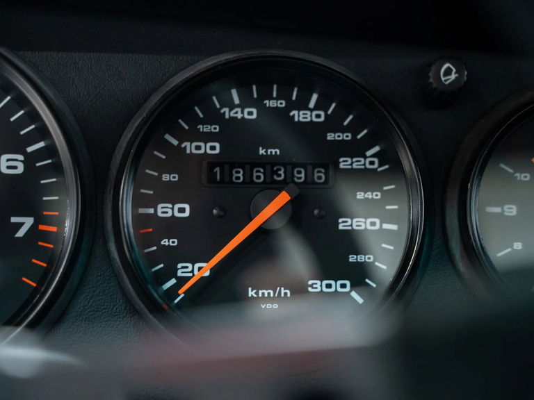 Porsche 964 Carrera 2