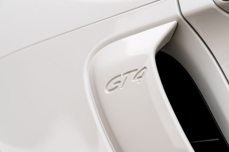 Porsche 981 Cayman GT4