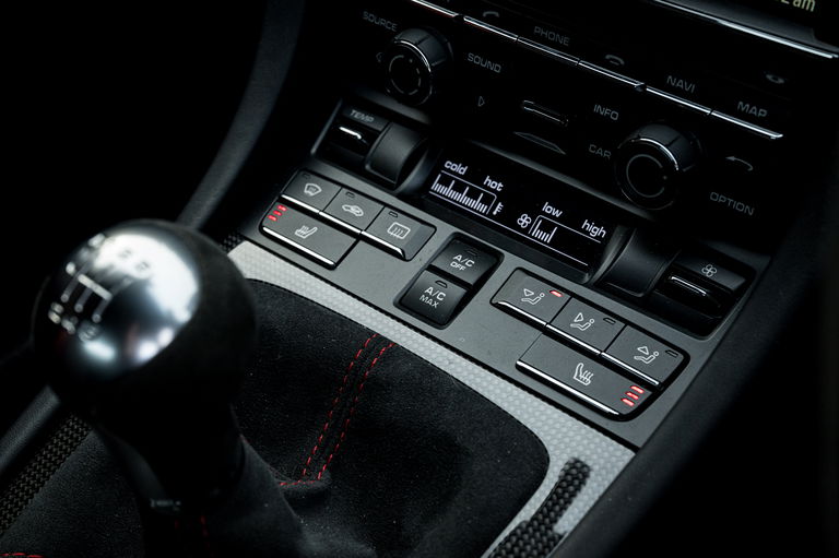 Porsche 981 Cayman GT4