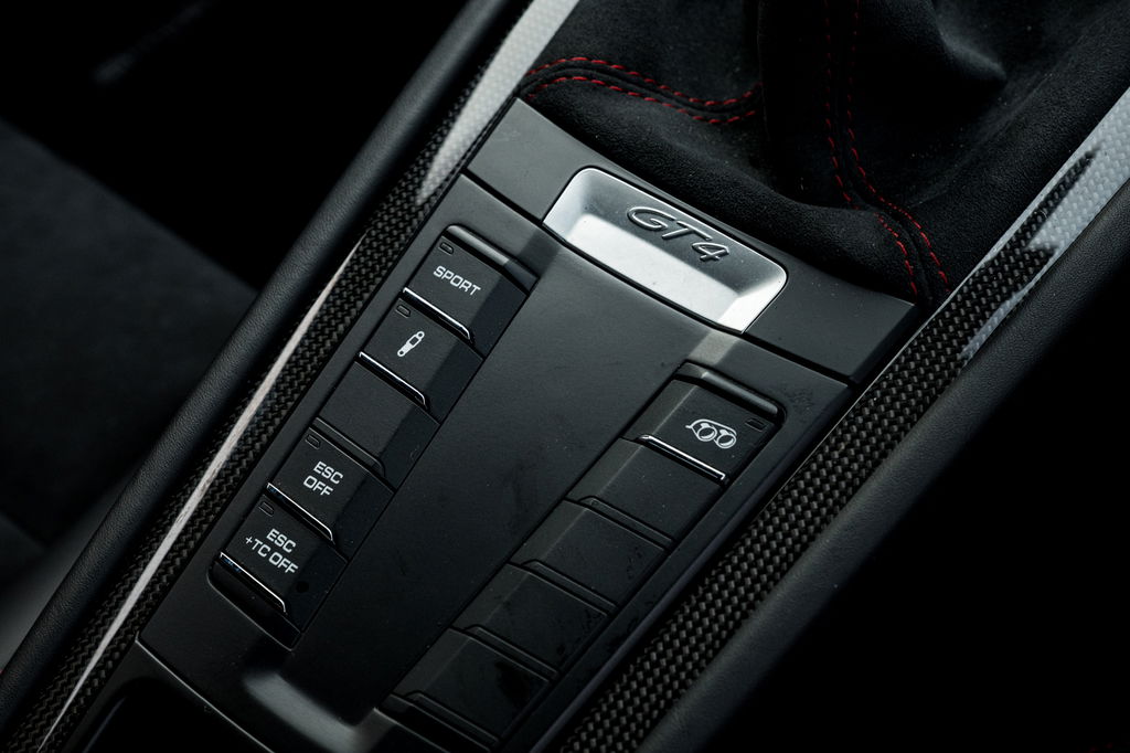 Porsche 981 Cayman GT4