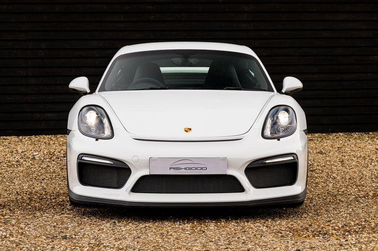 Porsche 981 Cayman GT4