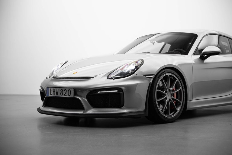 Porsche 981 Cayman GT4