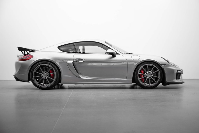Porsche 981 Cayman GT4