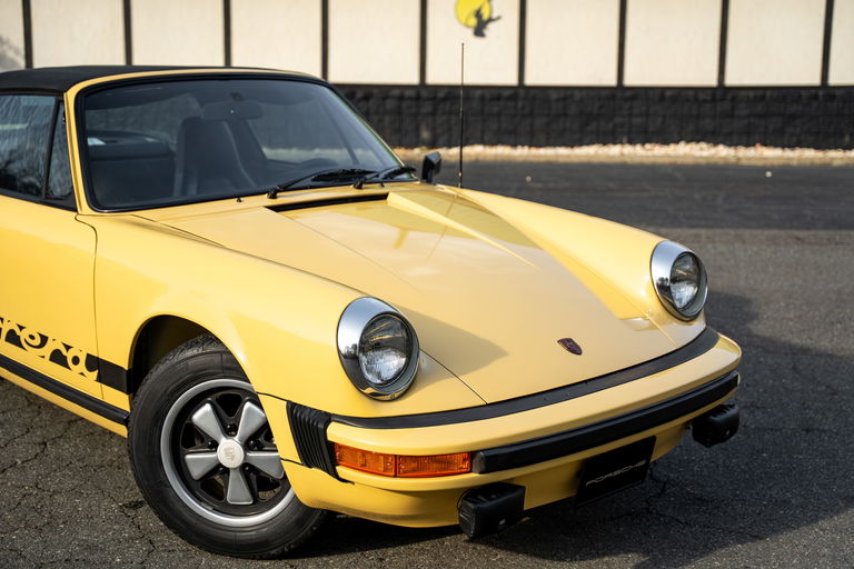 Porsche 911 Carrera (US)