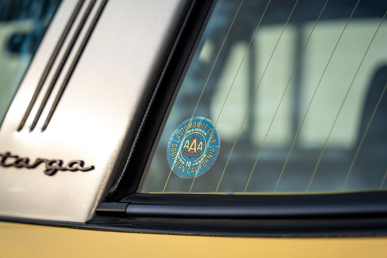 Porsche 911 Carrera (US)