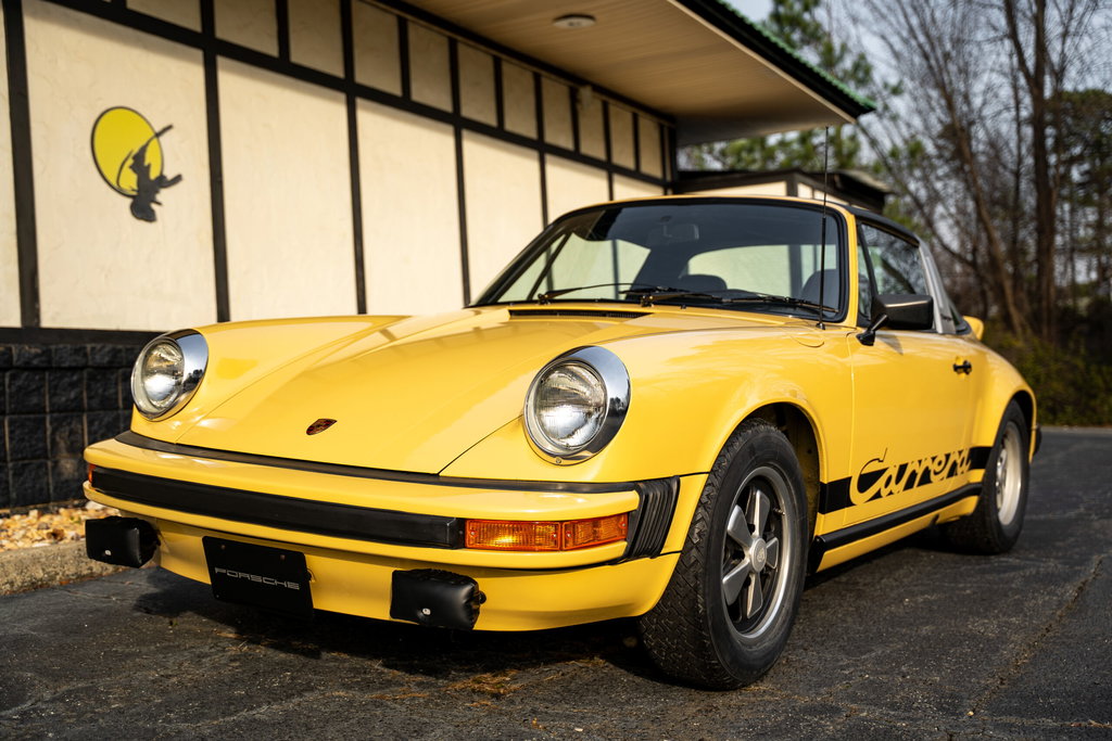 Porsche 911 Carrera (US)