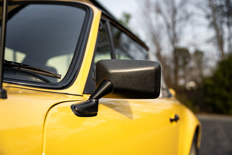 Porsche 911 Carrera (US)