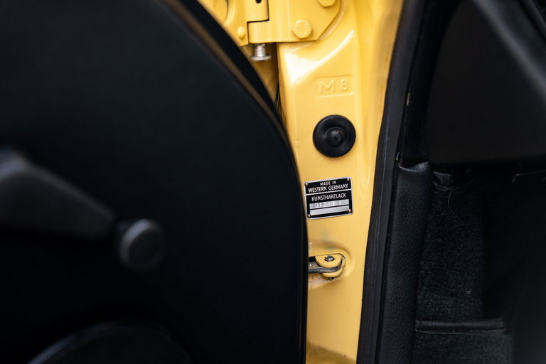 Porsche 911 Carrera (US)