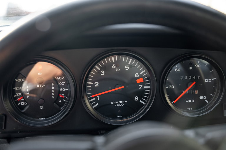 Porsche 911 Carrera (US)