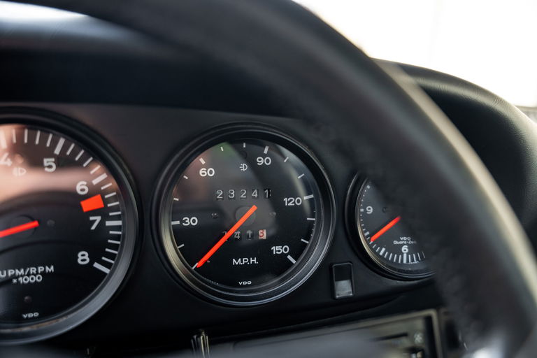 Porsche 911 Carrera (US)