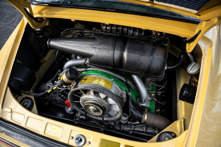 Porsche 911 Carrera (US)