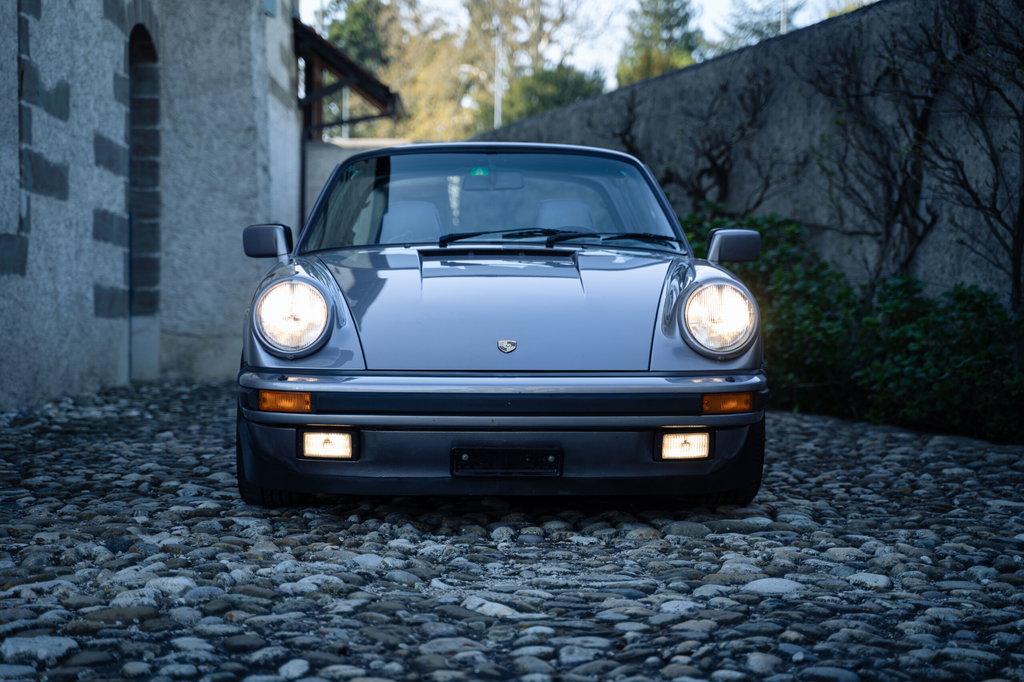 Porsche 911 Carrera 3.2