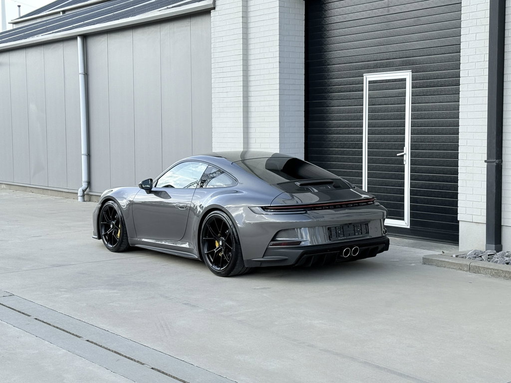 Porsche 992 GT3 Touring