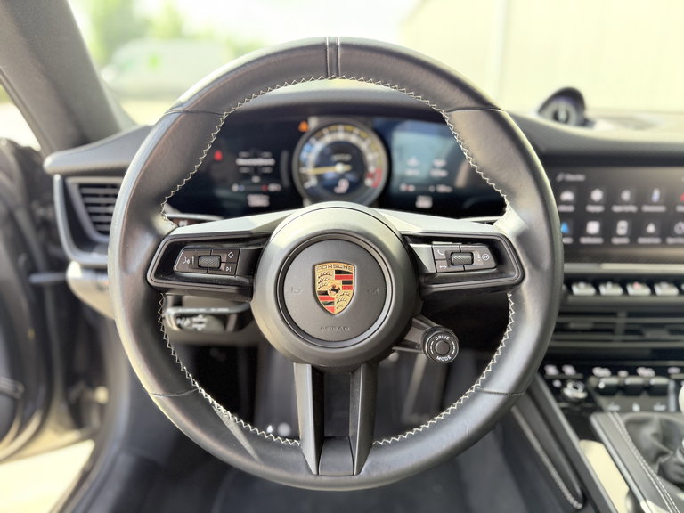 Porsche 992 GT3 Touring